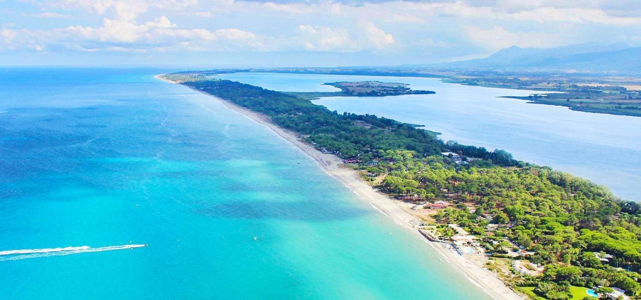 Chambres D Hotes A 20 Pas De La Plage Лучиана Екстериор снимка