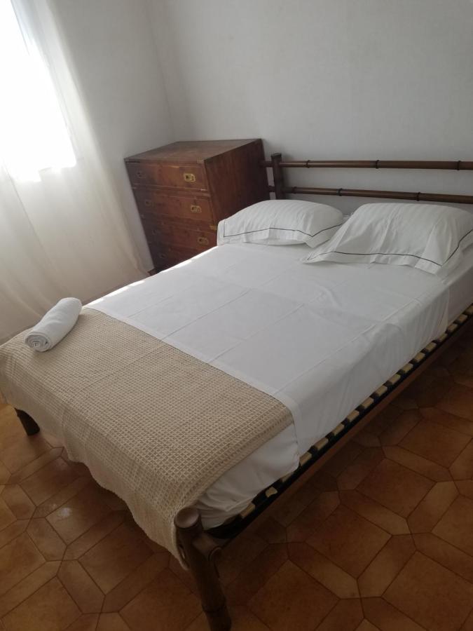 Chambres D Hotes A 20 Pas De La Plage Лучиана Екстериор снимка